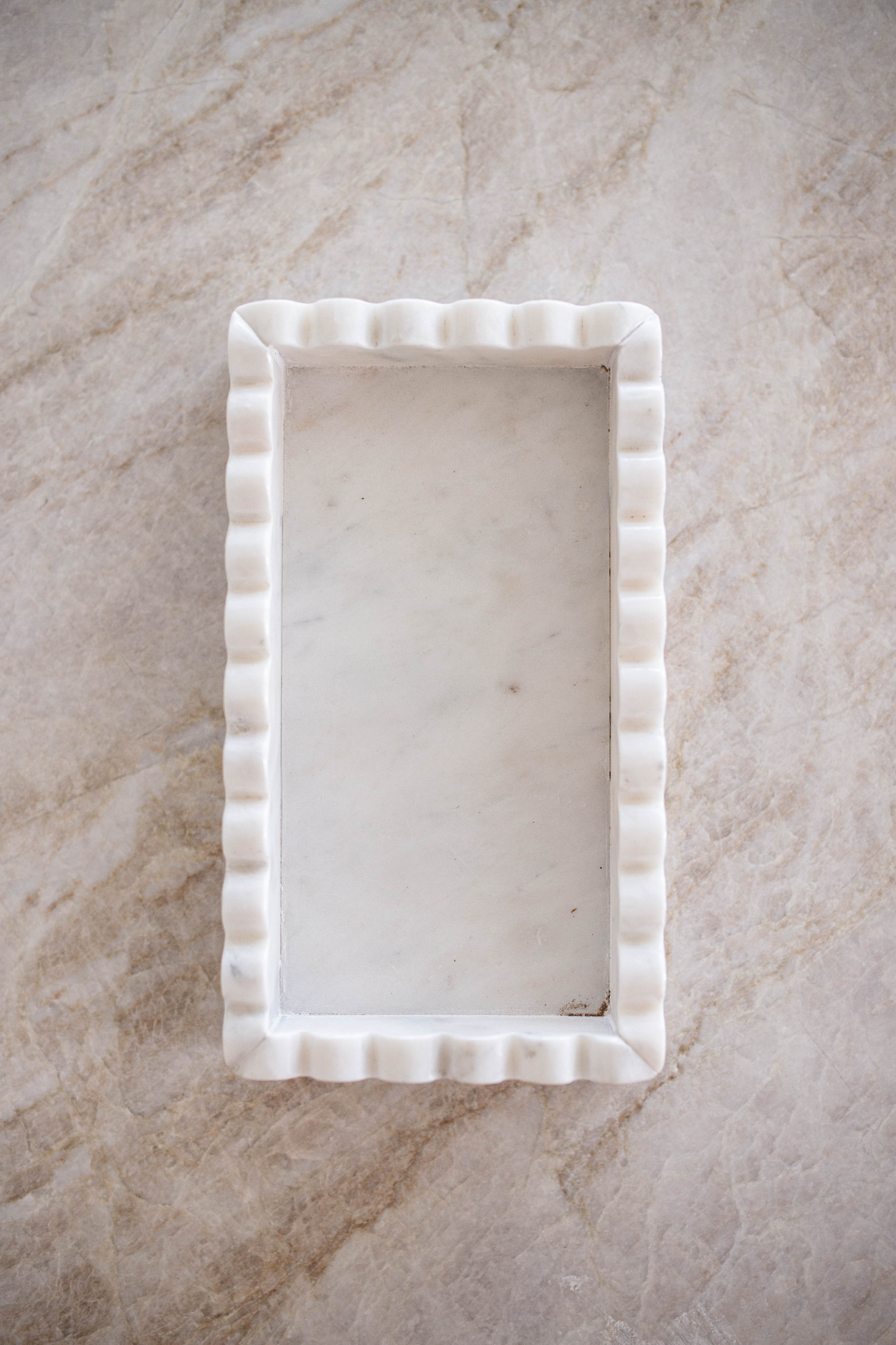 Marble Scalloped Bridge Tray