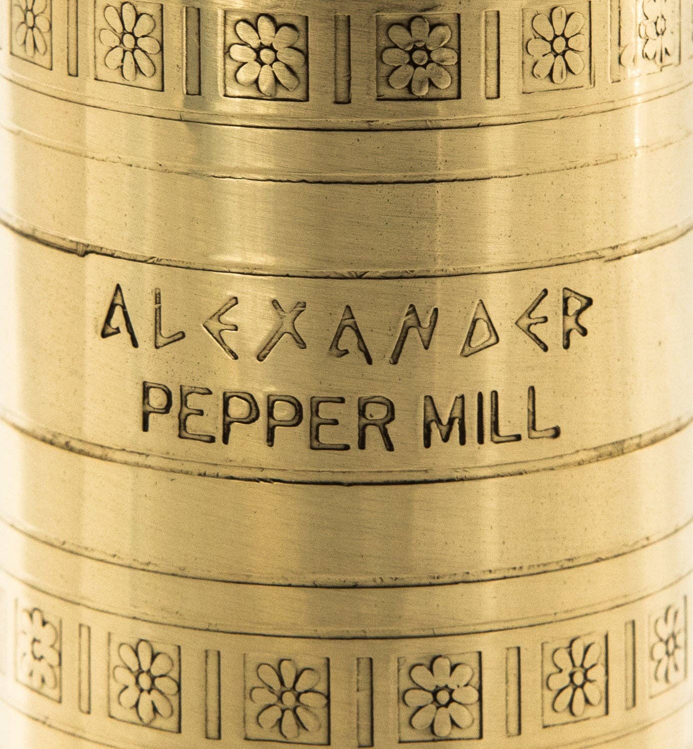 Pepper Mill - 9"
