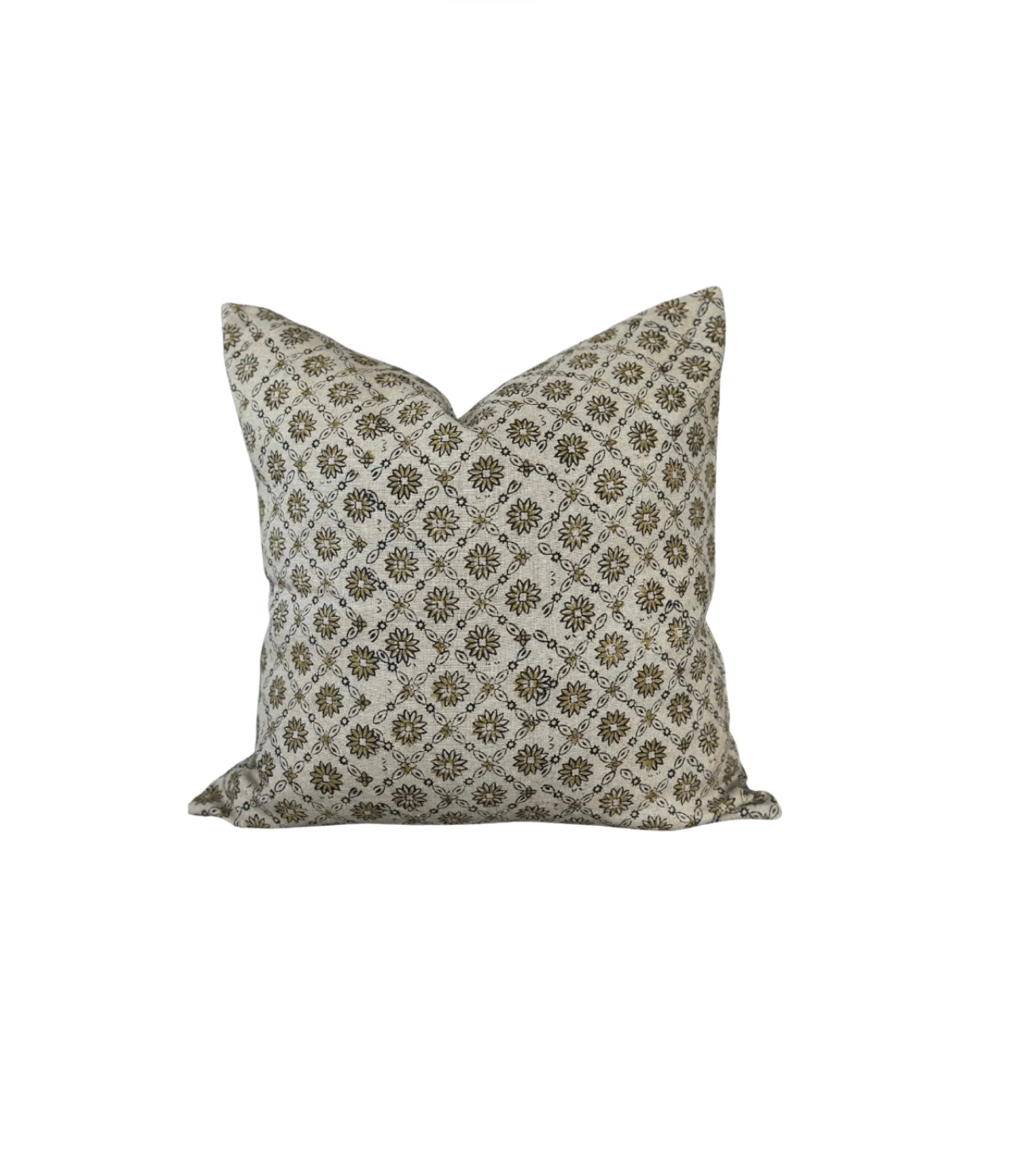 Kiara Pillow