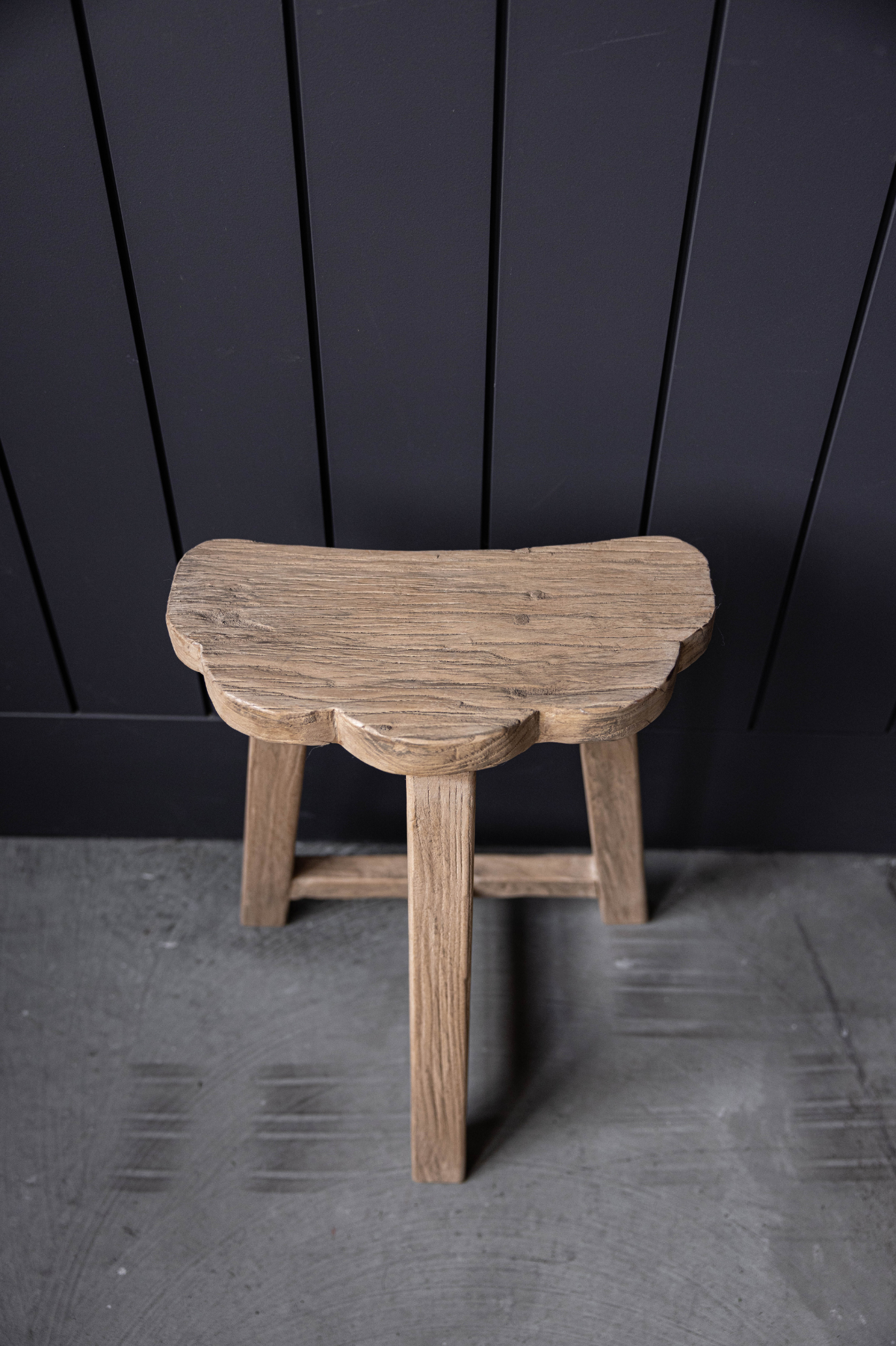 Reclaimed Elm Wood Scallop Stool