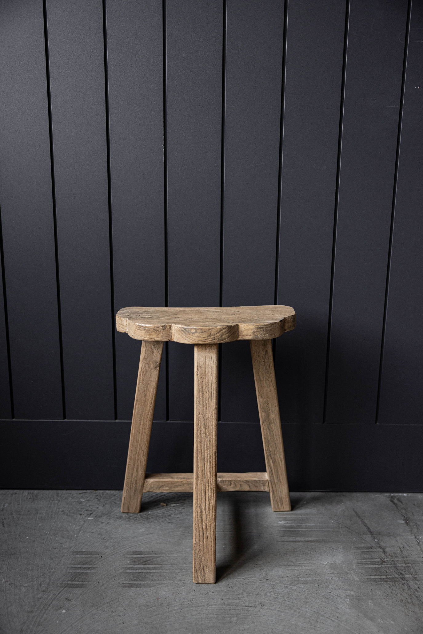 Reclaimed Elm Wood Scallop Stool