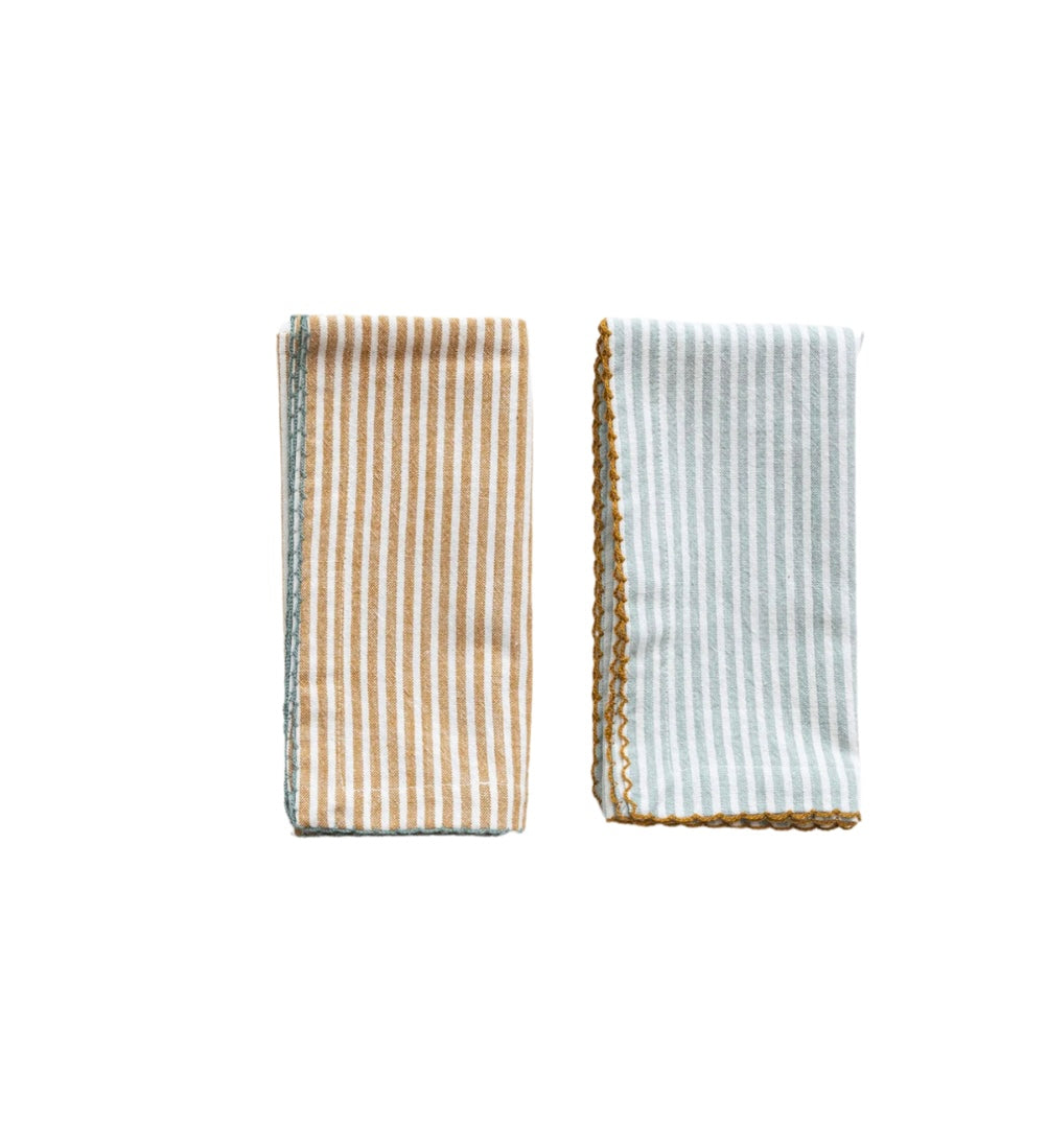 Napkins With Stripes And Scalloped Edge S/4