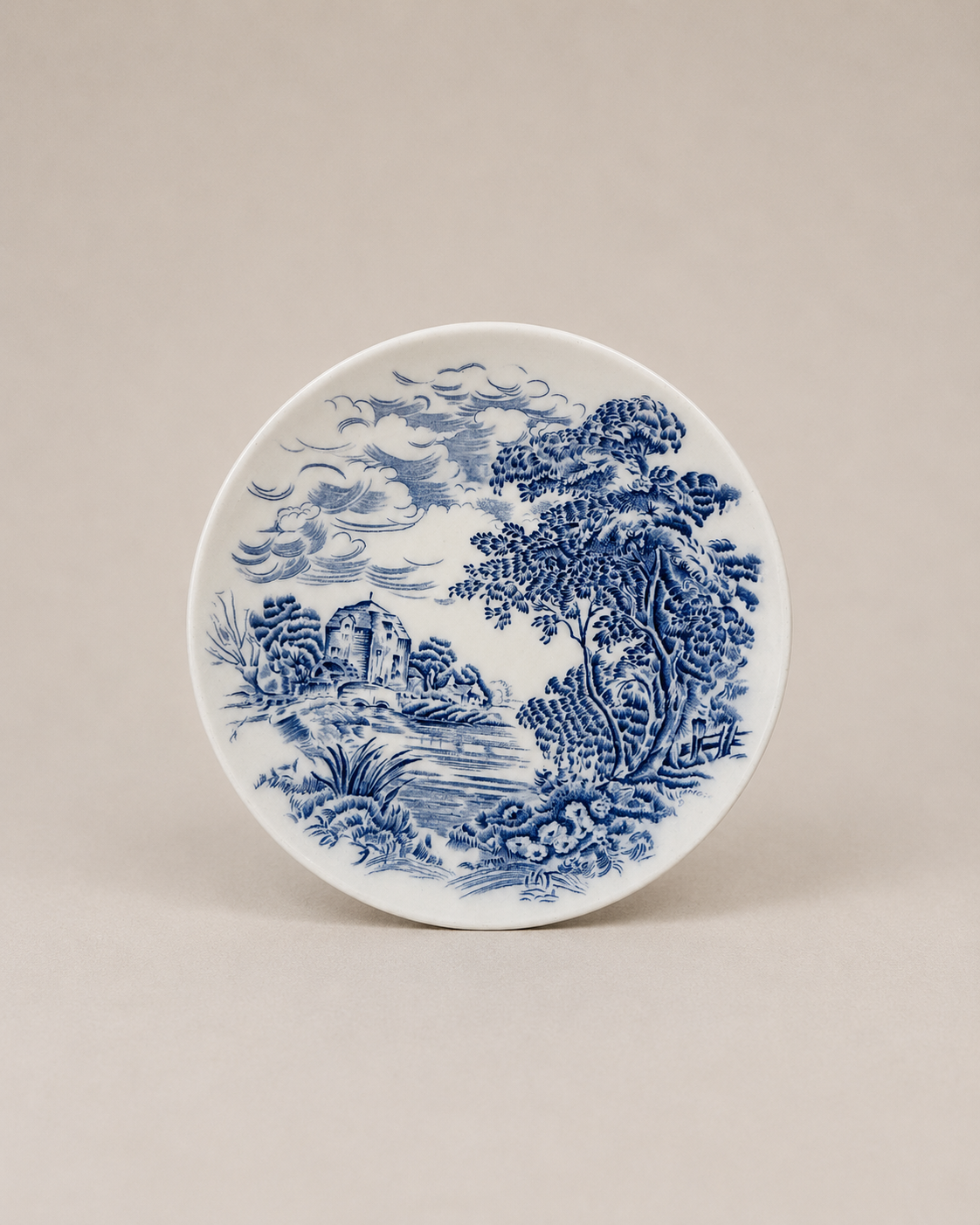 Vintage Wedgwood Berry Bowl