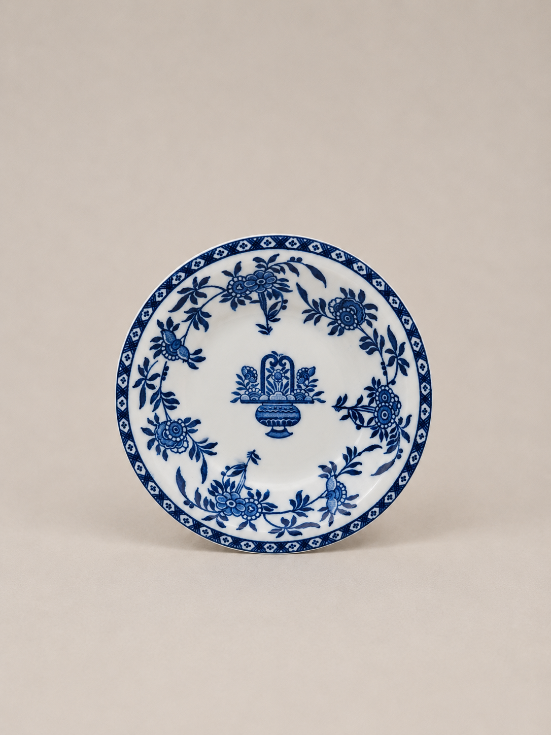 Vintage Delph Berry Bowl