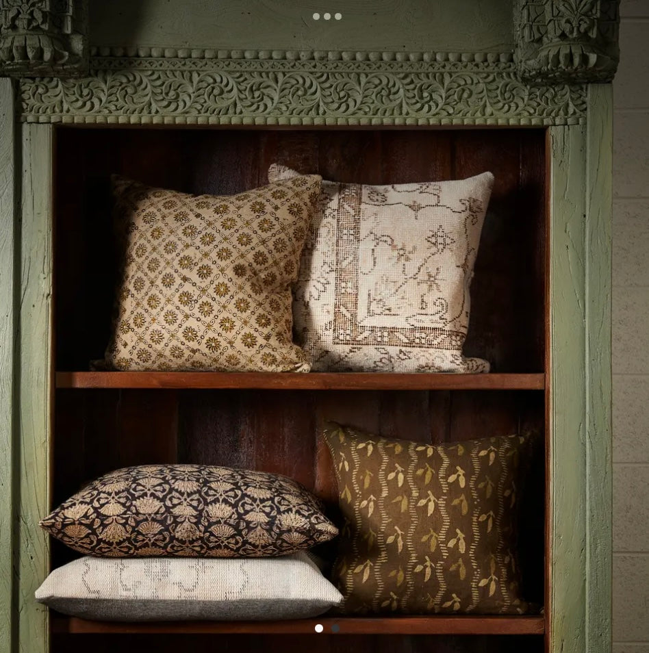 Kiara Pillow